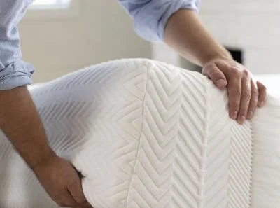 Leesa mattress manufacturing detail